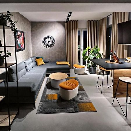 Premium Apartment Eleven ザトル エクステリア 写真