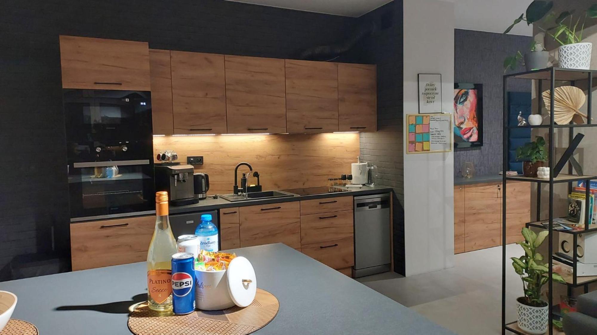 Premium Apartment Eleven ザトル エクステリア 写真